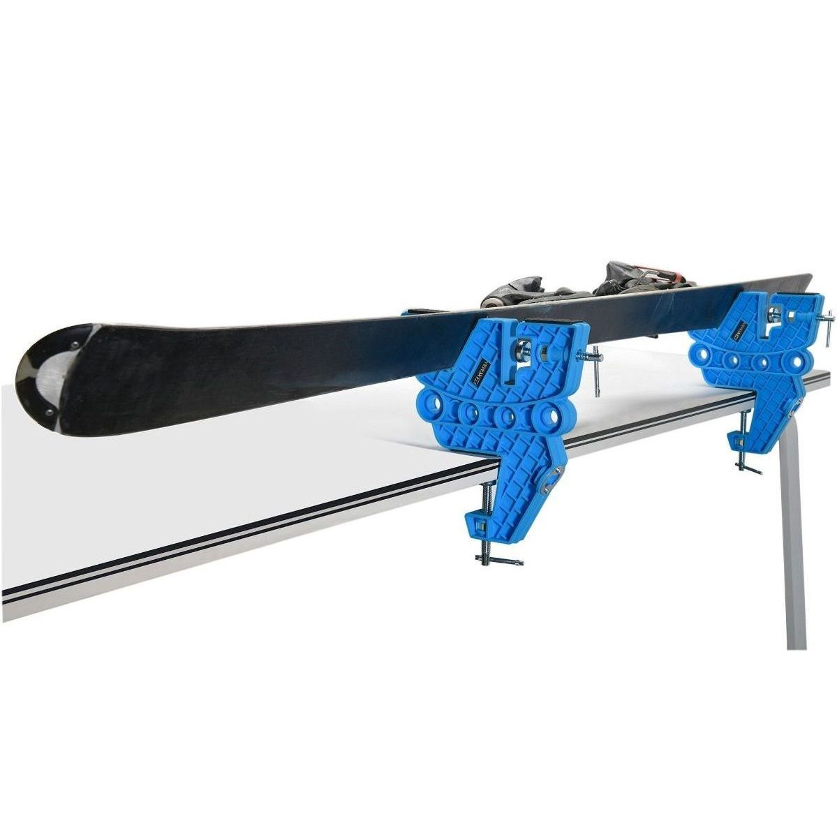 Suksien voiteluteline React pöytään kiinnitettävä