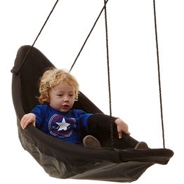 Kanoottikeinu Nordic Play