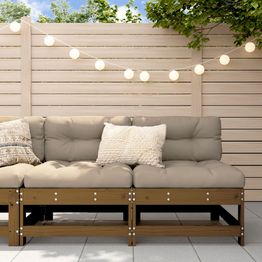 Keskisohvat istuintyynyillä 2 kpl hunajanruskea, mänty