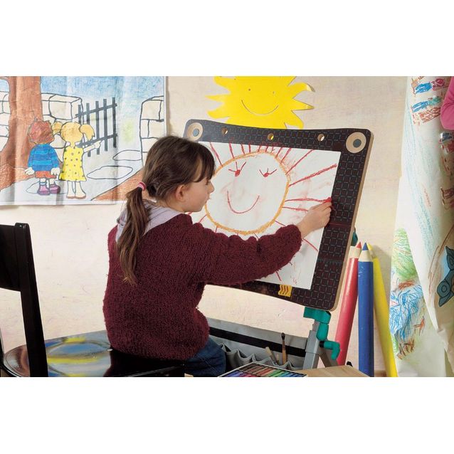 Kiinnitys- ja työpöytä MASTER 600