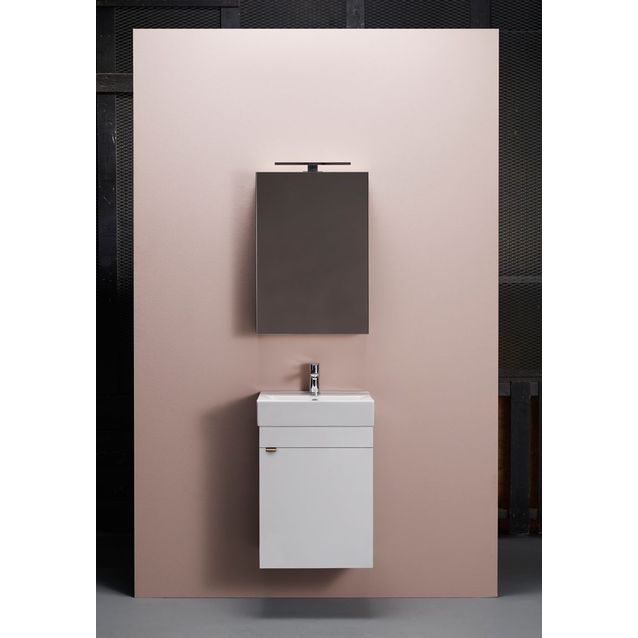 Kylpyhuoneryhmä peilikaapilla Hafa Go valkoinen eri kokoja