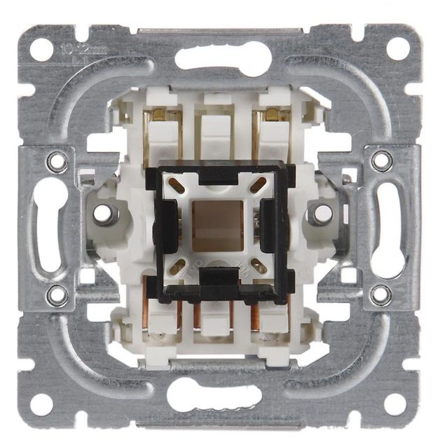 Kytkin Impressivo runko 7-napainen 2 lisäliit.