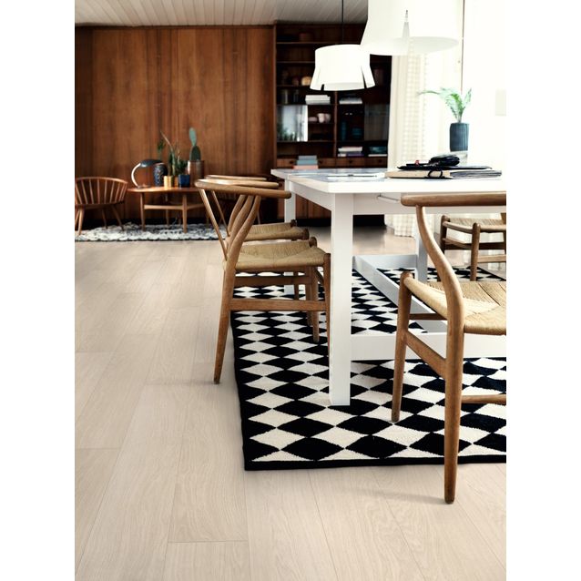 Laminaatti Living Expression Modern Lauta 4V Sensation Modern Danish Oak lauta sopii tilaan kuin tilaan