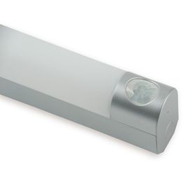 LED-tunnistinvalaisin Ensto Jono AVR66 IP44 656 mm 10W/830 alumiini PIR-tunnistimella
