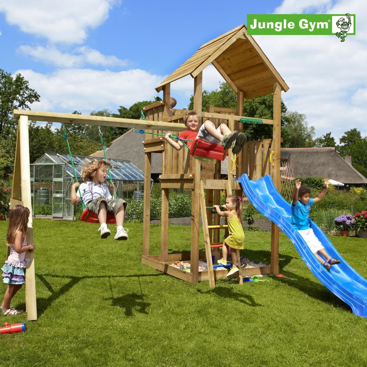 Leikkikeskus Jungle Gym Palace ja Swing Module X'tra sis. liukumäen