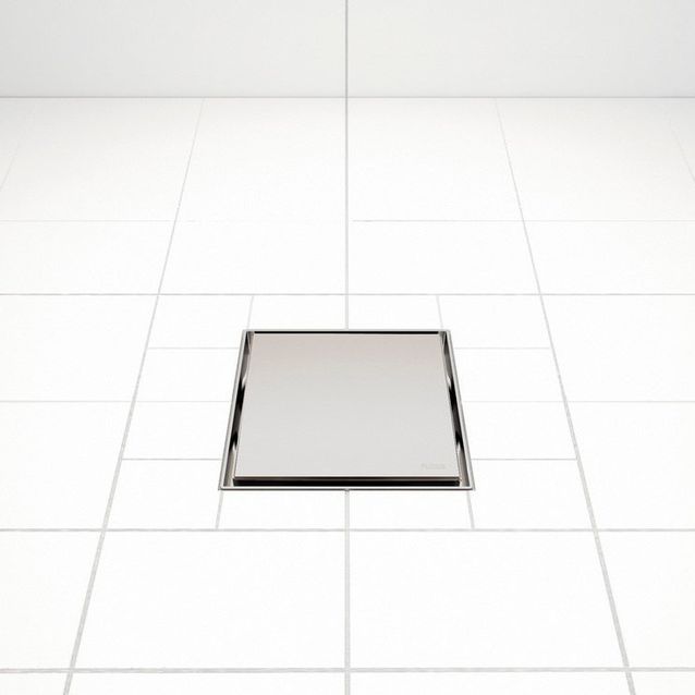 Purus Design neliö-kansi Platinum laattalattiassa