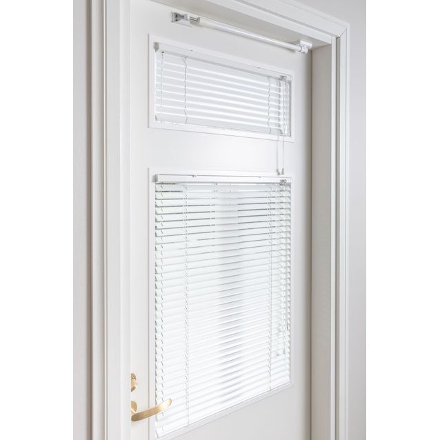 Oven sälekaihdin SOLAR pintamalli sivuohjainsiimoilla luonnonvalkoinen