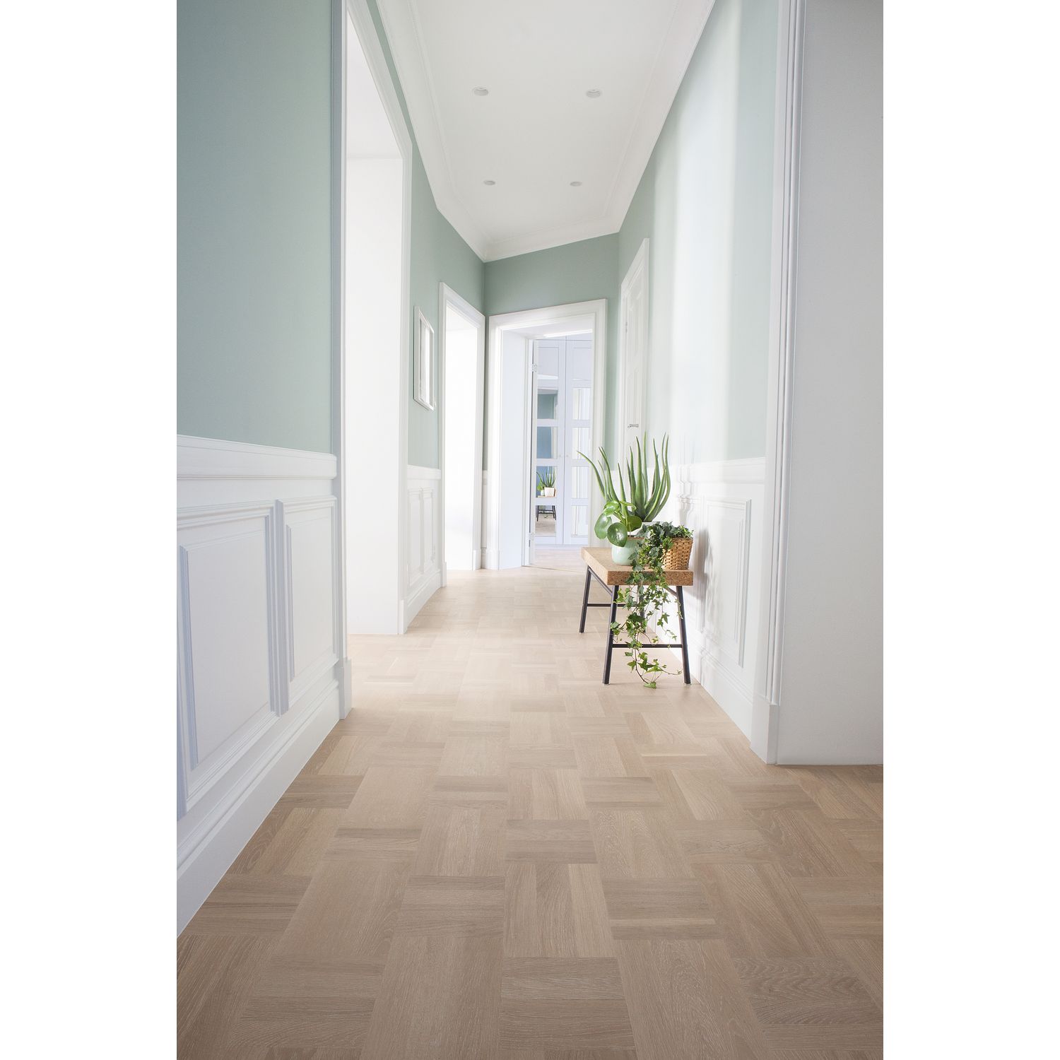 Ruutulautakuvioitu puulattia