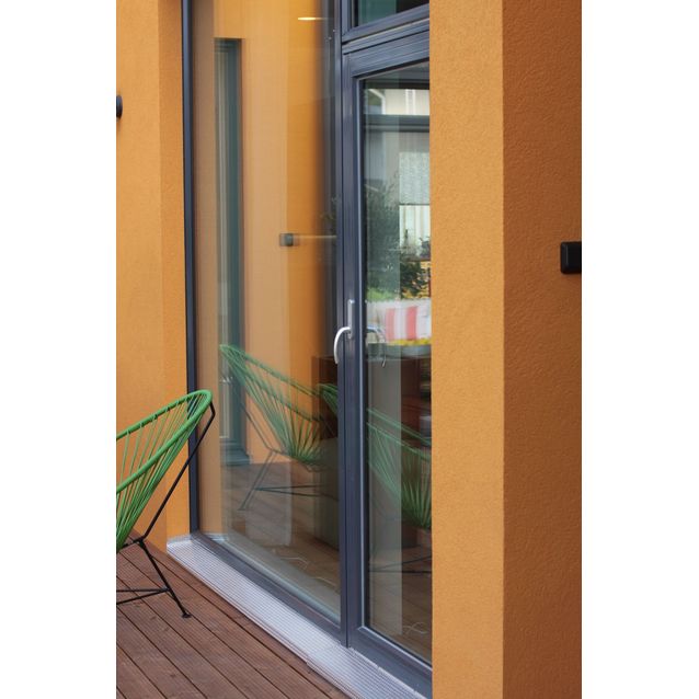 Parvekeovi alumiinipinnalla Kaskipuu POAL Thermo mittatilausovi