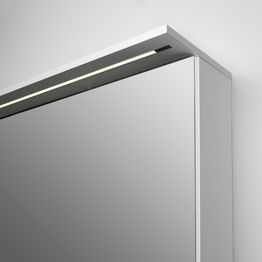 Peilikaappi Easy Bath 80 LED-valolippa pistorasia