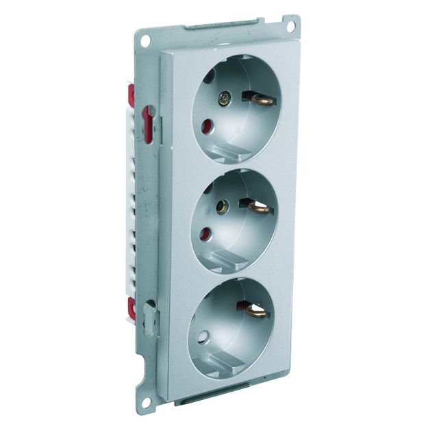 Pistorasia ELKO Plus 3-osainen/16A/250V/IP20 UKR alumiini