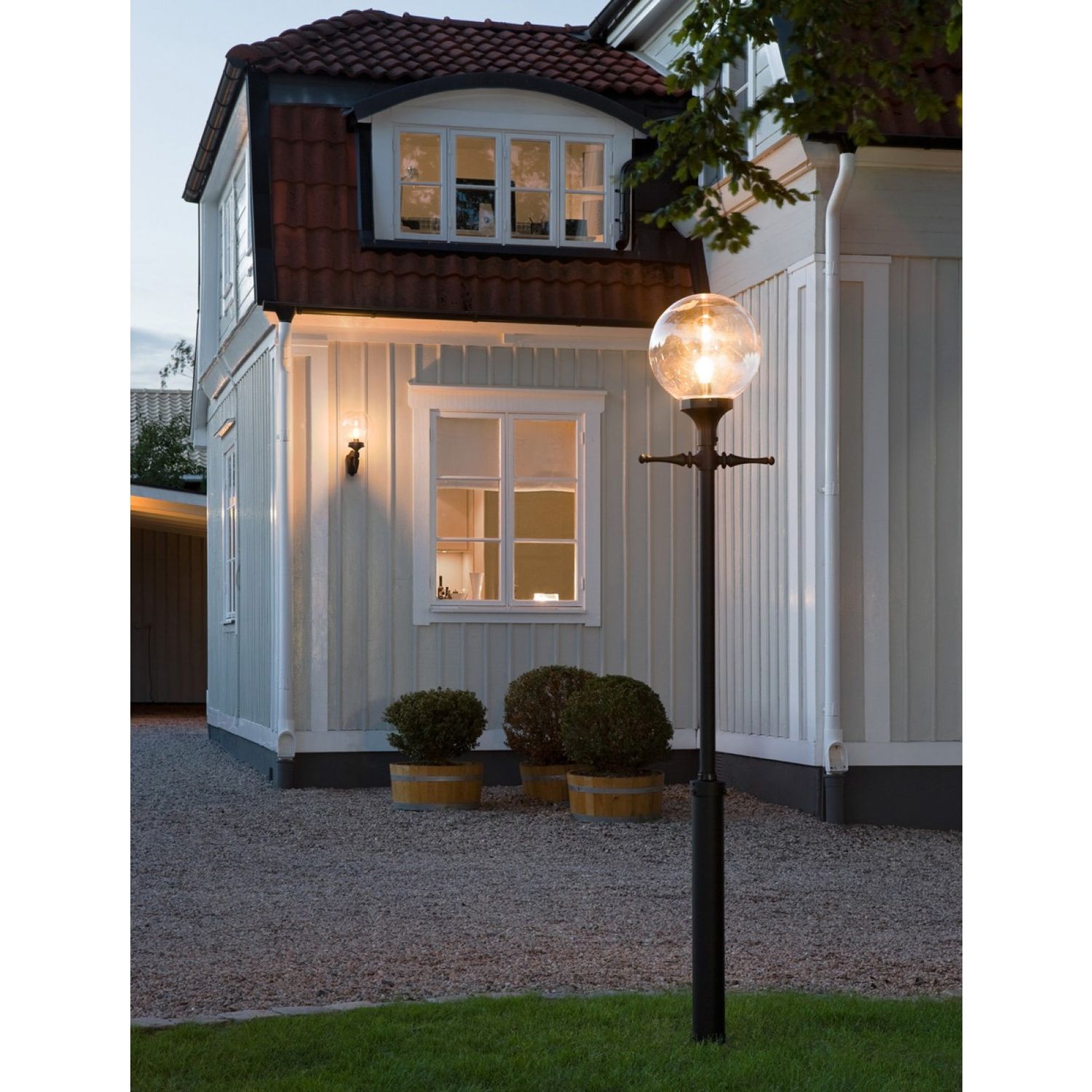 Pylväsvalaisin Konstsmide Orion 468-750 400x350x2400 mm musta