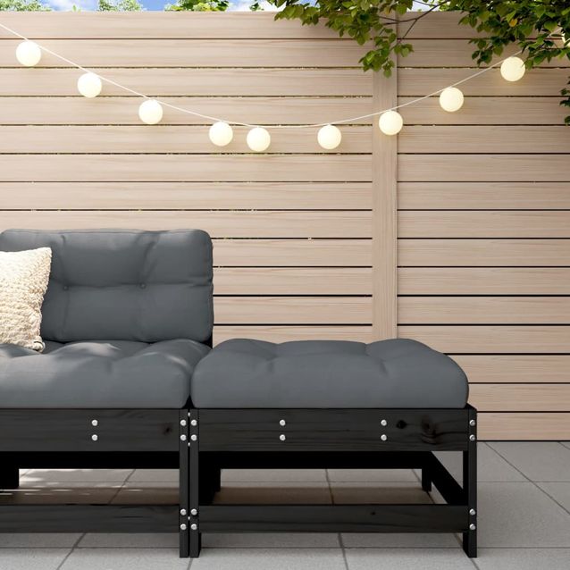 Rahi ulkokäyttöön tyynyllä musta, mänty