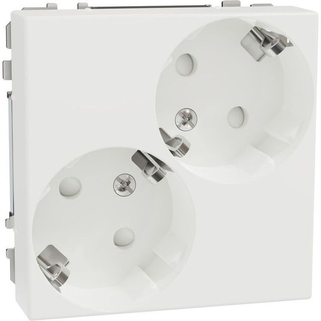 Pistorasia Schneider Electric Exxact 2S/16A/IP21 1X UKJ vino, valkoinen, 50 kpl