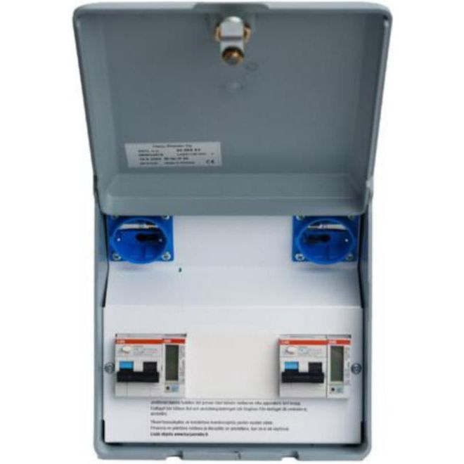 Pihakeskus / auton lämmitys- ja latausasema Harju Elekter 8MMO467S, 2x supersuko, 2x3.6kW(1x16A), hidaslataus