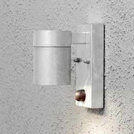 Seinävalaisin Konstsmide Modena 7541-030 65x110x140 mm alas liiketunnistimella sinkitty teräs