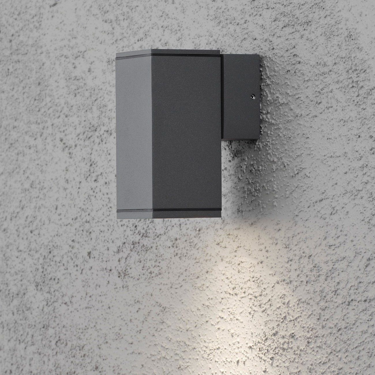 Seinävalaisin Monza 7908-370 65x100x135 mm alas antrasiitti