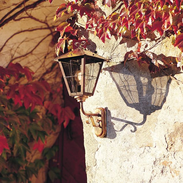 Seinävalaisin 433-900 Fenix kupari yläsuunta