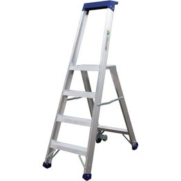 Tasotikkaat Skeppshult hyllyllä ja pyörillä 4 askelmaa