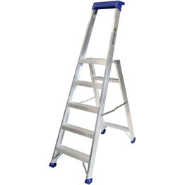 Askelmatikkaat Skeppshult hyllyllä