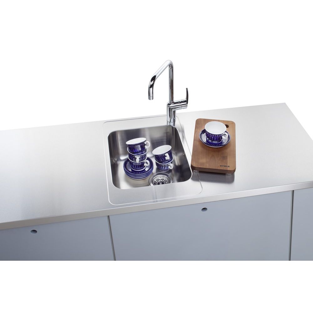 Tiskipöytä Stala Seitsikko C1000 keittiössä