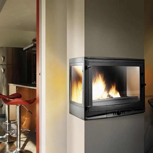 Takkasydän Selenic 700 3 lasi, 14 kW, harmaa/malmi, 134 kg