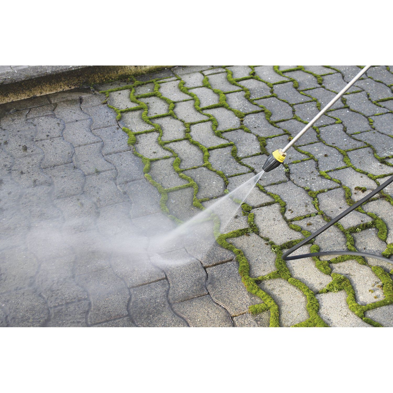 Tehosuutin käytössä