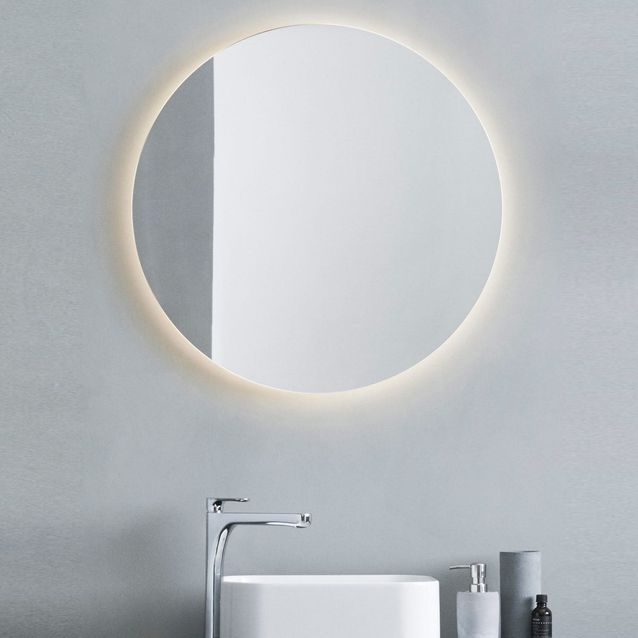 Valopeili INR Loox eri kokoja