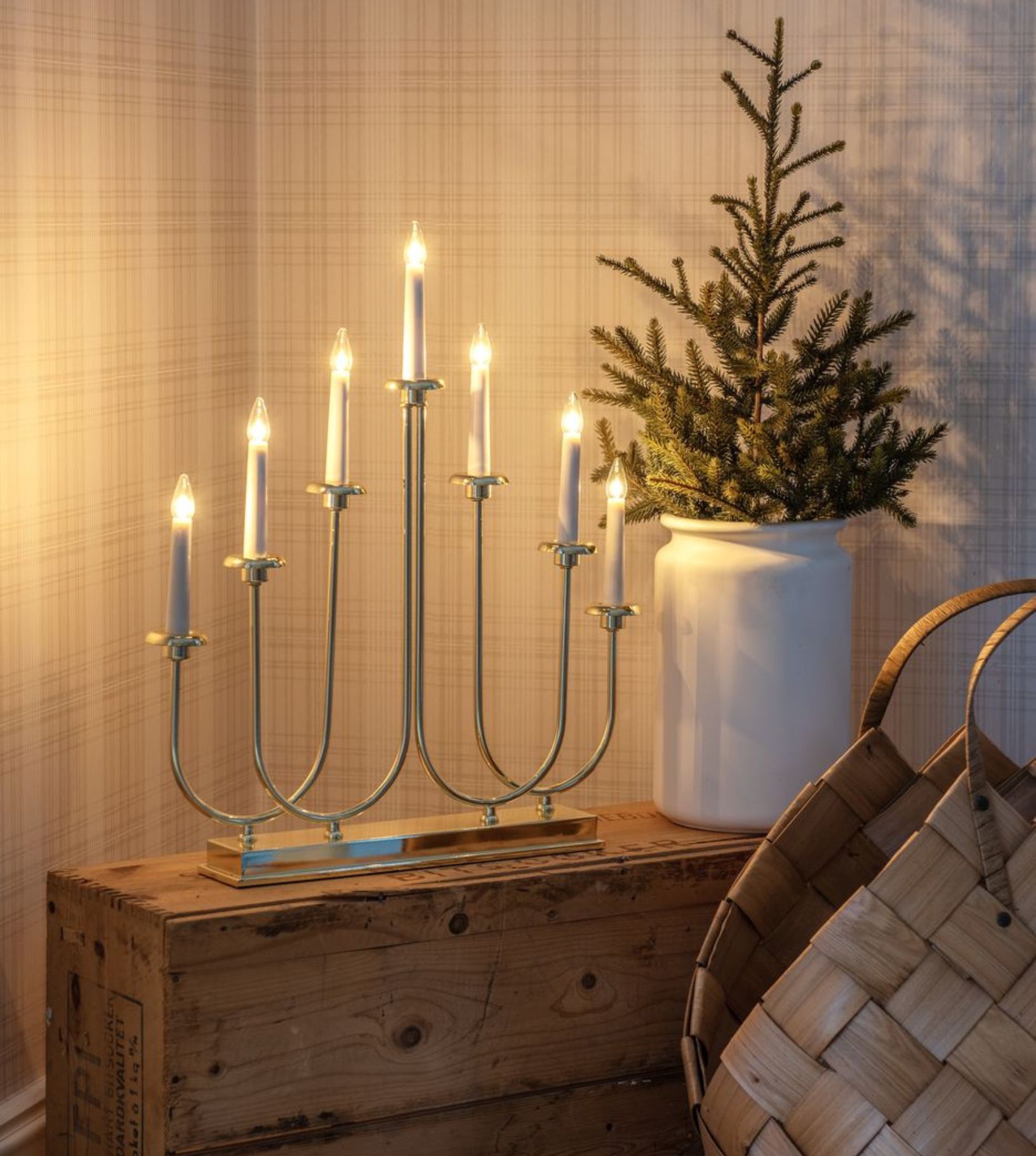 Konstsmide 7-osainen kynttelikkö jouluvalot