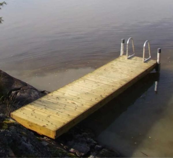 Suorapäätyinen pylväslaituri