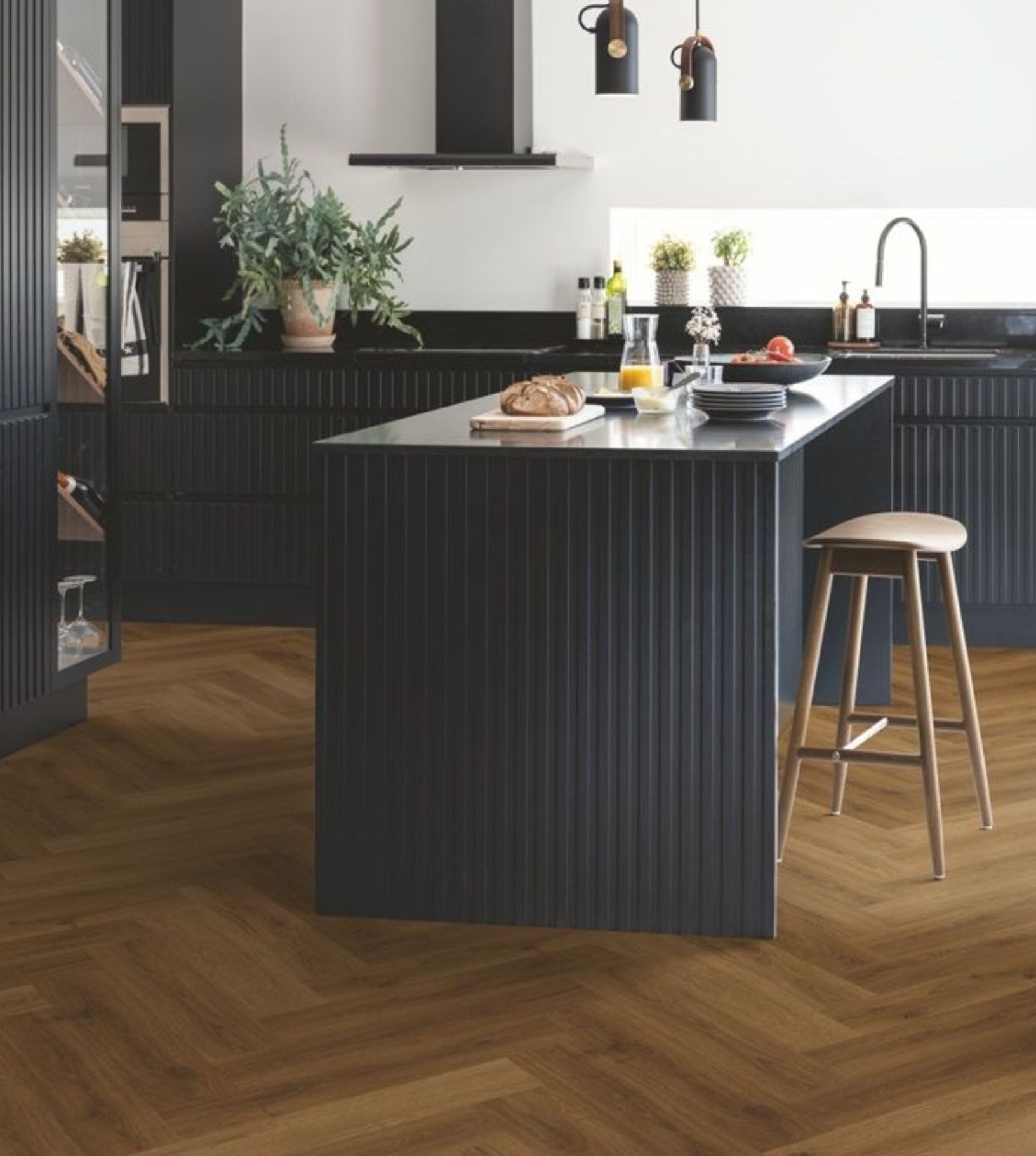 Kalanruotovinyyli Pergo Voxnan PAD Pro Caramel Valley Oak integroitu alusmateriaali