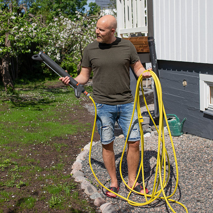 Aki Linnanahteen mökkiremontti - Gardenan kasteluvälineet